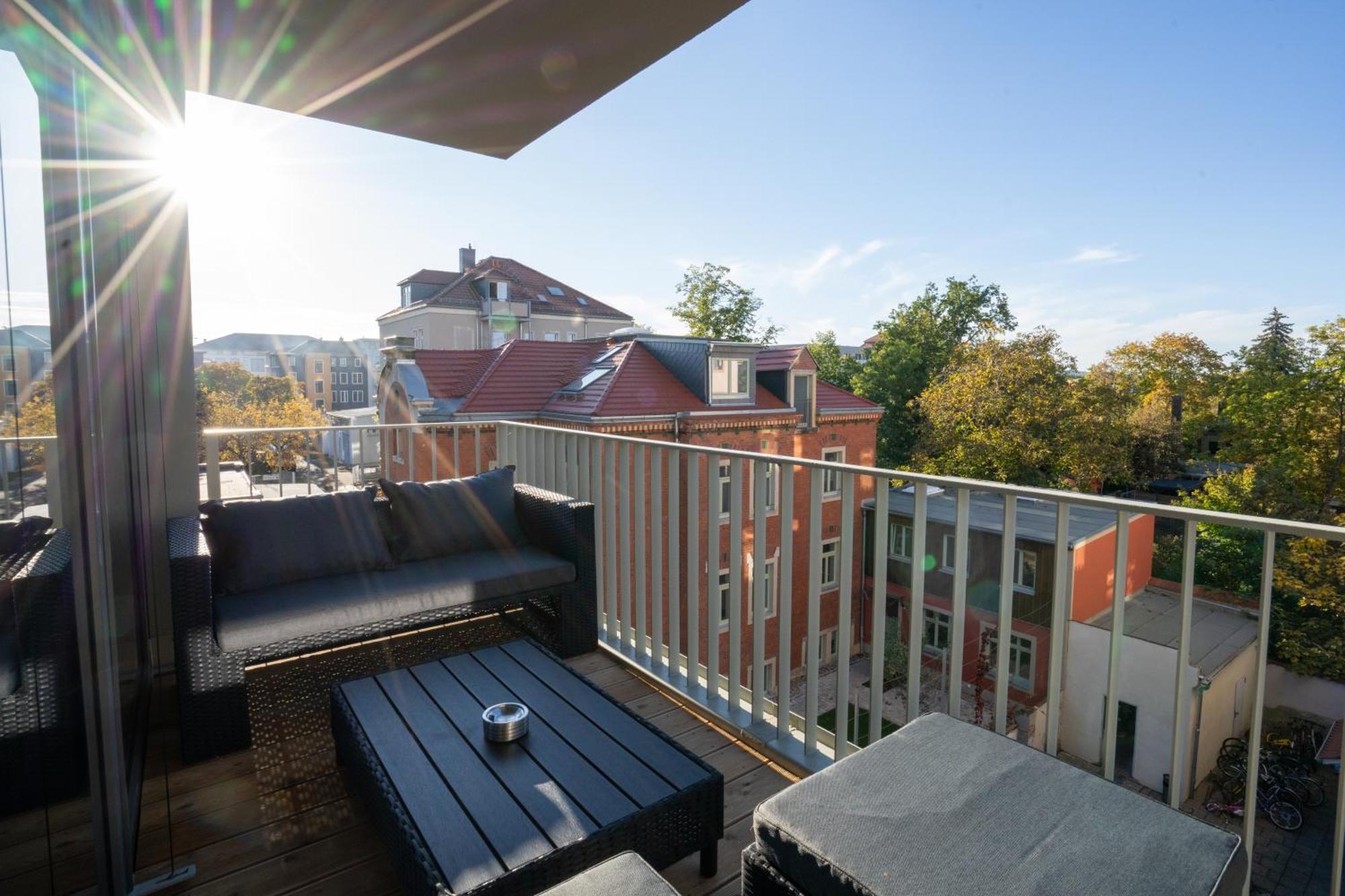 Supreme City Dream Mit Terrasse Und Parkplatz - 110M² 드레스덴 외부 사진